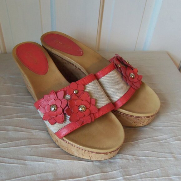 Coach Shoes - Coach Jesaca Platform Wedge Floral Slides Coras sz 10